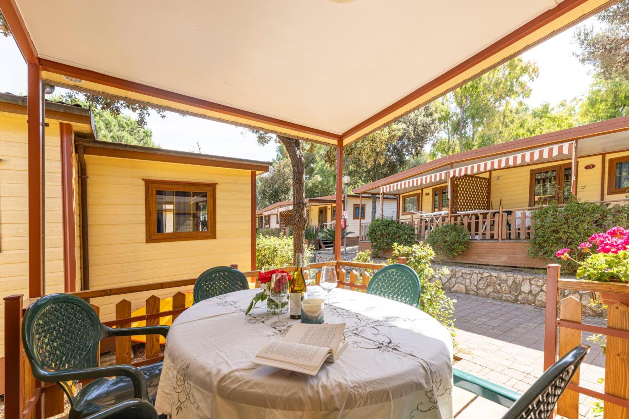 Camping Village Le Calanchiole Каполивери Екстериор снимка