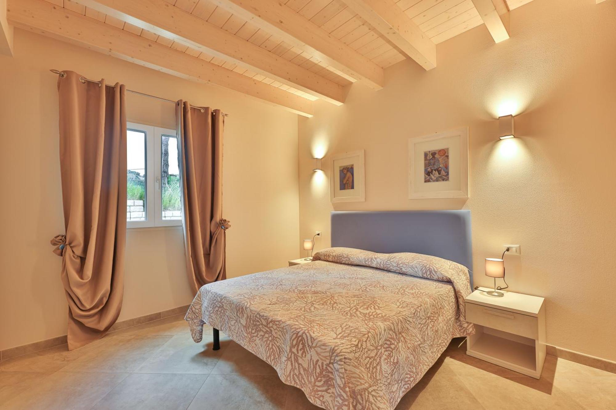 Camping Village Le Calanchiole Каполивери Екстериор снимка